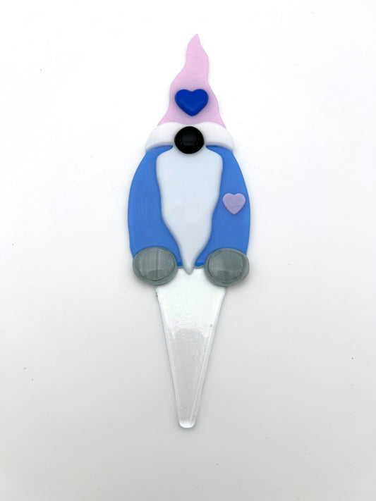 Garden Art Gnome Blue Coat Pink Hat with Blue Heart